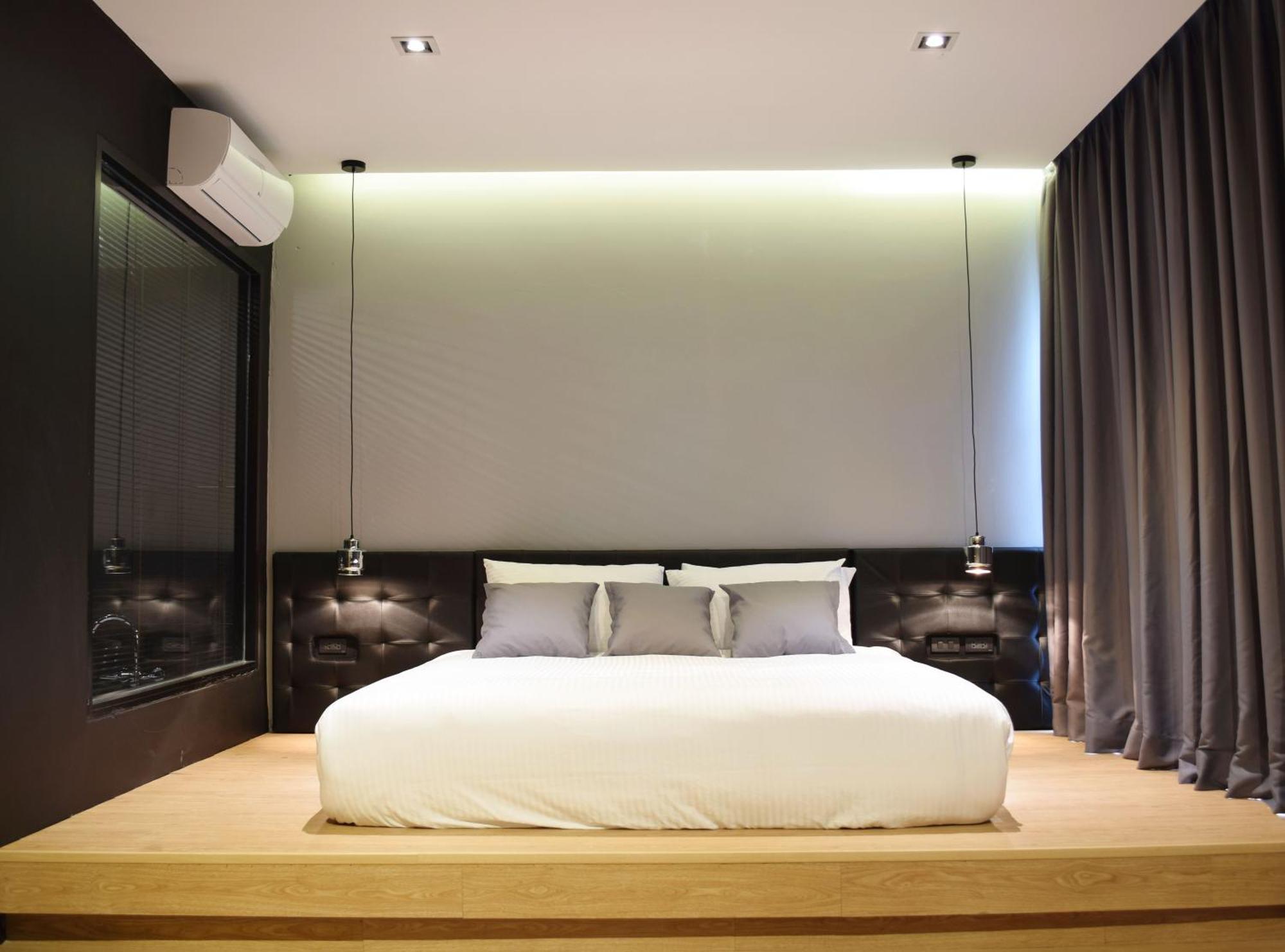 Srianunt Boutique Hotel Buriram Bagian luar foto